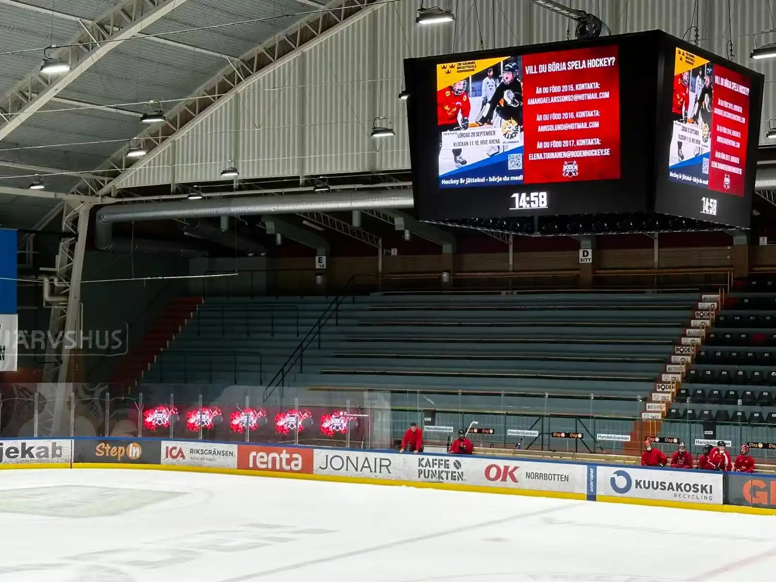 cinstar stadium led display for swedish hockey arenas 4